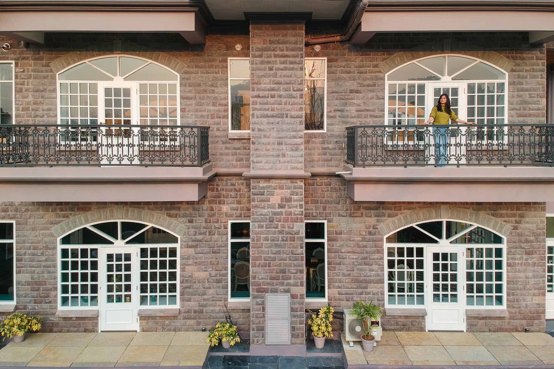 The facade